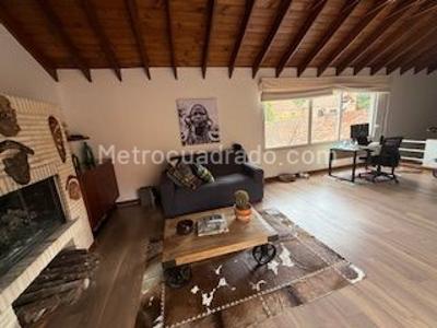 Casa de 3 alcobas en venta en San Jose De Bavaria, Bogotá, 350 m² · foto 16 de 17