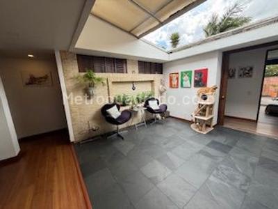 Casa de 3 alcobas en venta en San Jose De Bavaria, Bogotá, 350 m² · foto 17 de 17