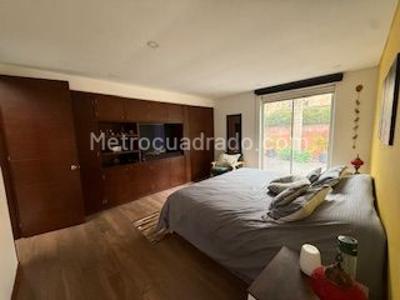 Casa de 3 alcobas en venta en San Jose De Bavaria, Bogotá, 350 m² · foto 5 de 17