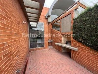 Casa de 3 alcobas en arriendo en San Jose De Bavaria, Bogotá, 800 m² · foto 12 de 15