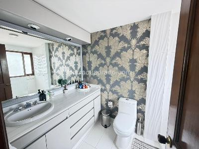 Casa de 5 alcobas en venta en San Jose De Bavaria, Bogotá, 1200 m² · foto 13 de 15