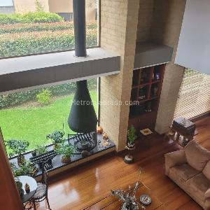Casa de 4 alcobas en venta en San Jose De Bavaria, Bogotá, 670 m² · foto 4 de 12