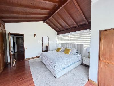 Casa de 4 alcobas en venta en San Jose De Bavaria, Bogotá, 1200 m² · foto 6 de 19