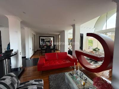 Casa en venta en San Jose De Bavaria, Bogotá · foto 10 de 18