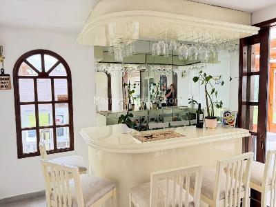 Casa de 4 alcobas en venta en San Jose De Bavaria, Bogotá, 1200 m² · foto 2 de 20