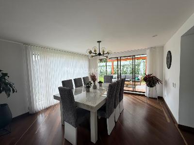 Casa de 3 alcobas en venta en San Jose De Bavaria, Bogotá, 280 m² · foto 5 de 17