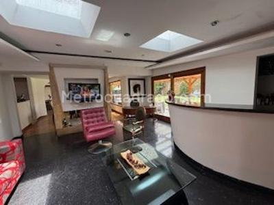 Casa de 4 alcobas en venta en San Jose De Bavaria, Bogotá, 800 m² · foto 13 de 16
