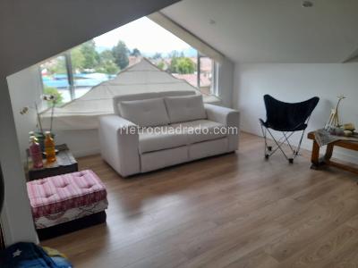 Casa de 3 alcobas en venta en San Jose De Bavaria, Bogotá, 600 m² · foto 5 de 13