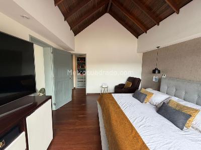 Casa de 3 alcobas en venta en San Jose De Bavaria, Bogotá, 550 m² · foto 6 de 17