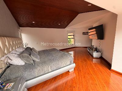 Casa de 4 alcobas en venta en San Jose De Bavaria, Bogotá, 800 m² · foto 11 de 14