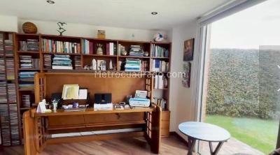 Casa de 4 alcobas en venta en Hacienda San Simon, Bogotá, 1250 m² · foto 10 de 13