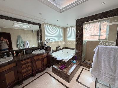 Casa de 4 alcobas en venta en San Jose De Bavaria, Bogotá · foto 2 de 16