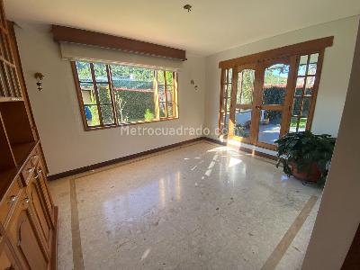 Casa de 4 alcobas en venta en San Jose De Bavaria, Bogotá, 600 m² · foto 14 de 18