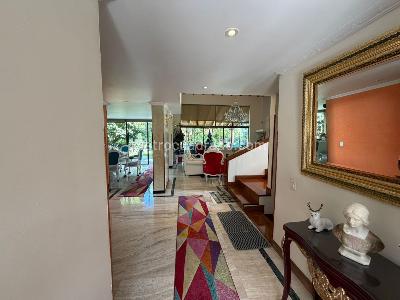 Casa de 4 alcobas en venta en San Jose De Bavaria, Bogotá, 1100 m² · foto 13 de 16