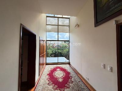 Casa de 4 alcobas en venta en San Jose De Bavaria, Bogotá, 1100 m² · foto 8 de 16