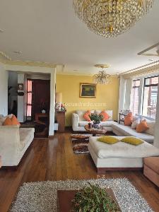 Casa de 4 alcobas en venta en San Jose De Bavaria, Bogotá, 800 m² · foto 8 de 10