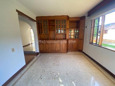 Casa de 4 alcobas en venta en San Jose De Bavaria, Bogotá, 650 m² · foto 12 de 19
