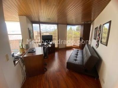 Casa de 4 alcobas en venta en San Jose De Bavaria, Bogotá, 800 m² · foto 15 de 20