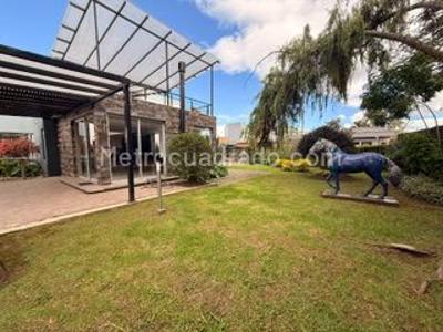 Casa de 5 alcobas en venta en Hacienda San Simon, Bogotá, 1550 m² · foto 13 de 19