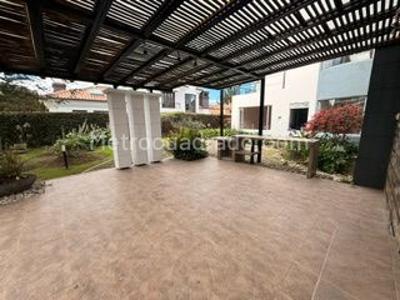 Casa de 5 alcobas en venta en Hacienda San Simon, Bogotá, 1550 m² · foto 14 de 19