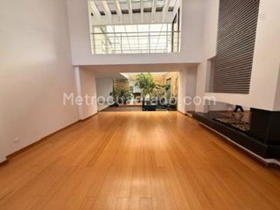 Casa de 5 alcobas en venta en Hacienda San Simon, Bogotá, 1550 m² · foto 18 de 19