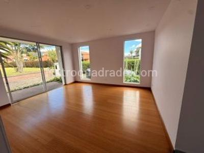 Casa de 5 alcobas en venta en Hacienda San Simon, Bogotá, 1550 m² · foto 7 de 19