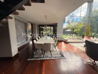 Casa de 5 alcobas en venta en Hacienda San Simon, Bogotá, 1550 m² · foto 2 de 20