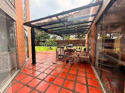 Casa de 4 alcobas en venta en Hacienda San Simon, Bogotá, 1250 m² · foto 10 de 17