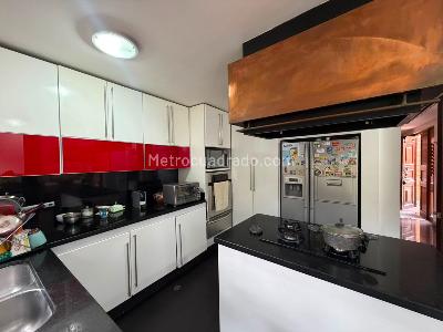 Casa de 4 alcobas en venta en San Jose De Bavaria, Bogotá, 600 m² · foto 10 de 20
