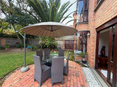 Casa de 4 alcobas en venta en San Jose De Bavaria, Bogotá, 600 m² · foto 4 de 20