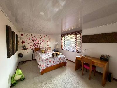 Casa de 4 alcobas en venta en San Jose De Bavaria, Bogotá, 887 m² · foto 10 de 20