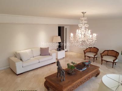 Apartamento de 3 alcobas en venta en Santa Rita, Cali, 320 m² · foto 3 de 19