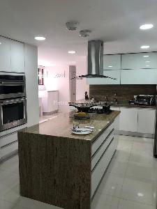 Apartamento de 3 alcobas en venta en Santa Rita, Cali, 320 m² · foto 8 de 19