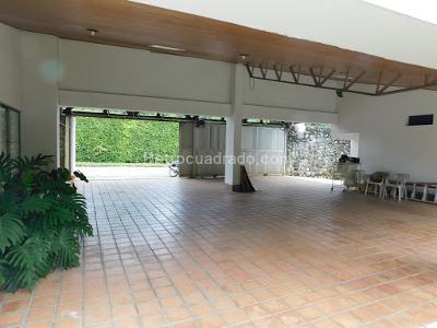 Casa de 5 alcobas en venta en Pance, Cali · foto 2 de 20