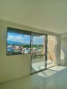 Apartamento en venta en Ciudad 2000, Cali · foto 2 de 13
