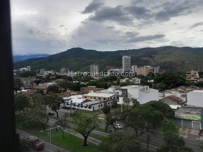 Apartamento en venta en Prados Del Norte, Cali · foto 9 de 17