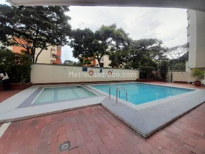 Apartamento en venta en Prados Del Norte, Cali · foto 11 de 17