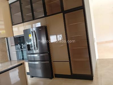 Apartamento de 4 alcobas en venta en Santa Teresita, Cali, 244 m² · foto 11 de 20