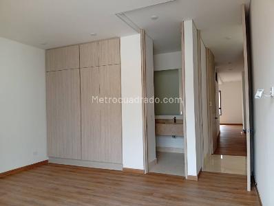 Apartamento de 4 alcobas en venta en Santa Teresita, Cali, 244 m² · foto 19 de 20