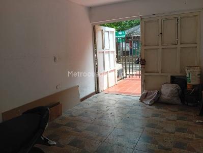 Casa de 5 alcobas en venta en Napoles, Cali, 138 m² · foto 4 de 20