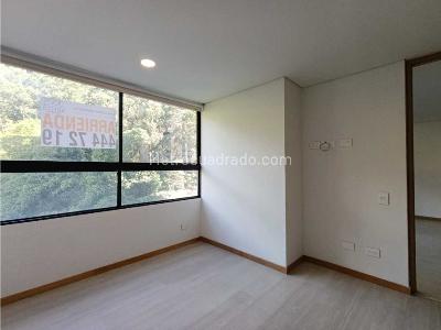 Apartaestudio en arriendo en Las Palmas, Medellín, 52 m² · foto 2 de 16