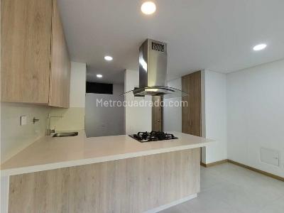 Apartaestudio en arriendo en Las Palmas, Medellín, 52 m² · foto 6 de 16