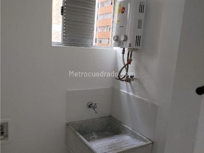 Apartamento de 2 alcobas en venta en Buenos Aires, Medellín, 56 m² · foto 8 de 17