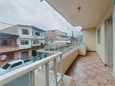 Casa de 4 alcobas en arriendo en Envigado, Envigado, 120 m² · foto 7 de 20
