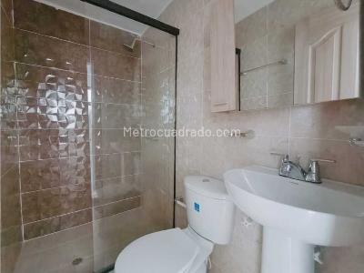 Casa de 4 alcobas en arriendo en Envigado, Envigado, 120 m² · foto 10 de 20