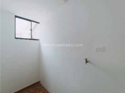 Casa de 4 alcobas en arriendo en Envigado, Envigado, 120 m² · foto 16 de 20