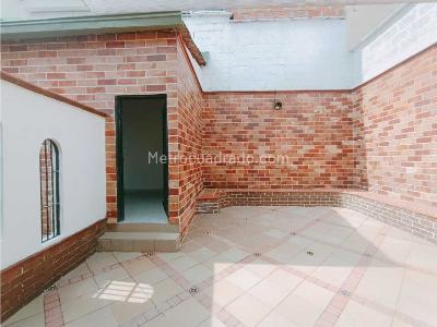Casa de 5 alcobas en venta en La América, Medellín, 170 m² · foto 11 de 20