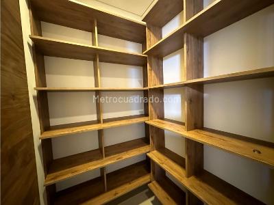 Casa de 3 alcobas en arriendo en Las Palmas, Medellín, 1750 m² · foto 13 de 20
