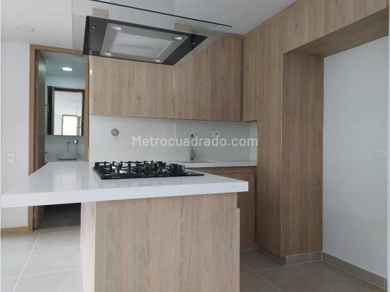Modern 3BR Apartment with Mountain View in Las Palmas