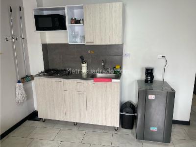 Apartaestudio en venta en Buenos Aires, Medellín, 30 m² · foto 4 de 9